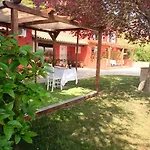 Castellara شقة *